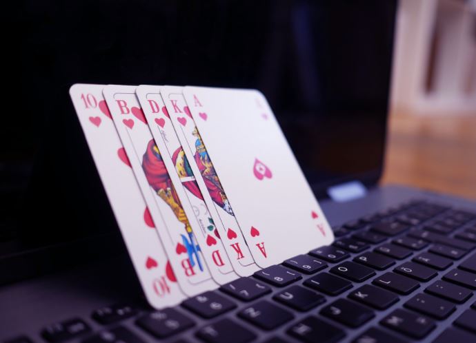 Online poker schweiz